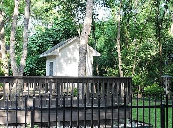 5th image of 1308 Oak Creek Dr