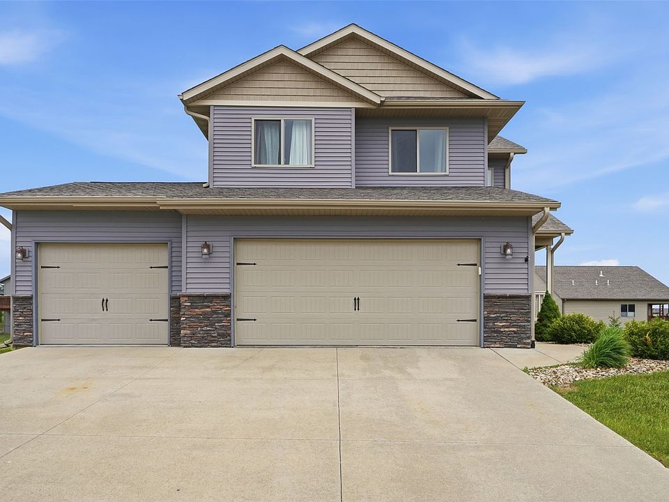 1st image of 1418 Cardinal Dr
