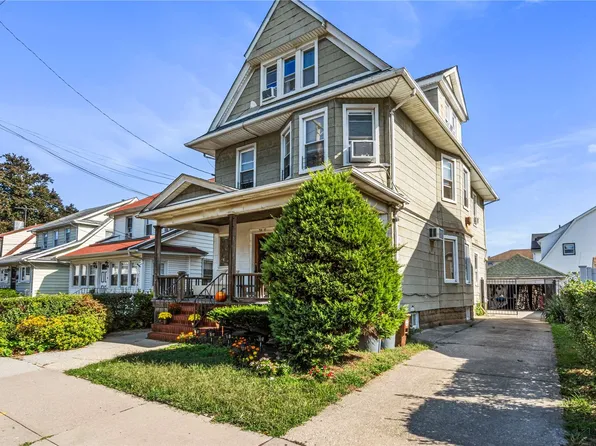 9417 220th St, Queens Village, NY 11428