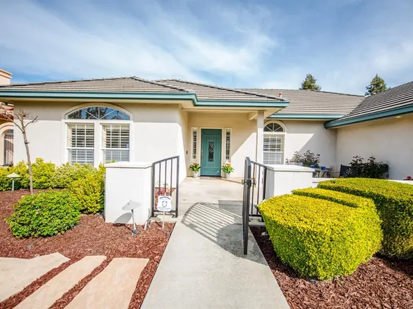 874 W Southwood Dr, Woodland, CA 95695