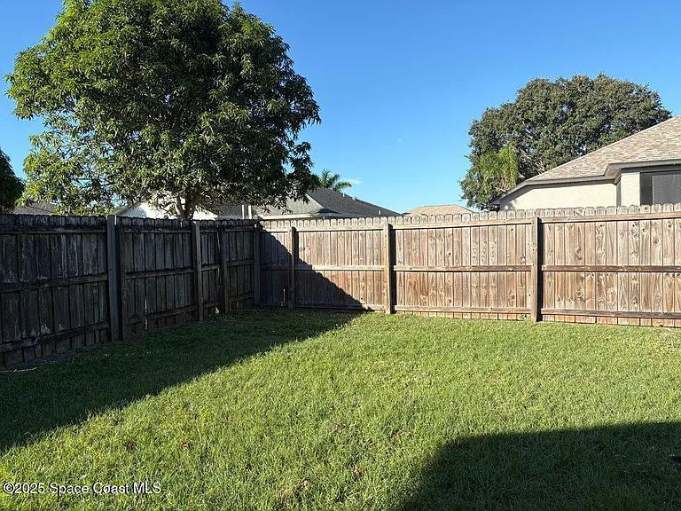 6130 Meghan Dr — Photo 12