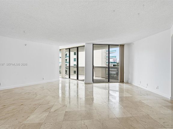 3rd image of 20185 E Country Club Dr APT 502