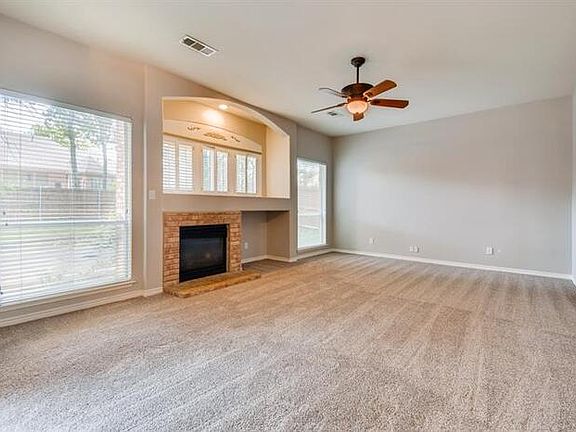 2nd image of 1405 Buena Vista Dr