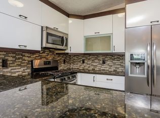 16939 SW 142nd Pl, Miami, FL 33177