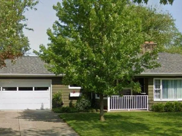 5004 Woodhurst Blvd, Fort Wayne, IN 46807