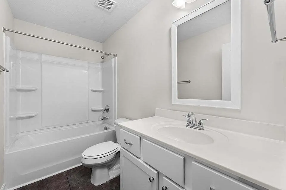 p226 3009 Stanhope Drive - 1 — Photo 3