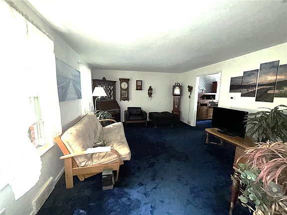 3rd image of 1837 Hedwig Dr