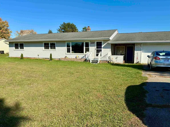 8993 S Morrice Rd, Morrice, MI 48857