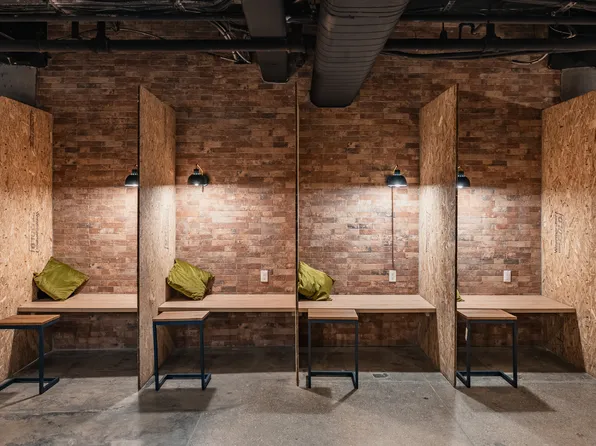 255 18th Street image 39 of 47