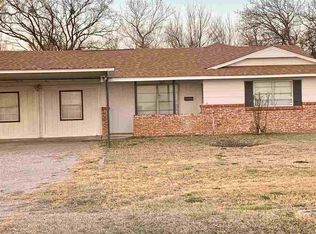3818 SE Lee Blvd, Lawton, OK 73501