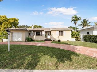 1371 Westward Dr, Miami Springs, FL 33166