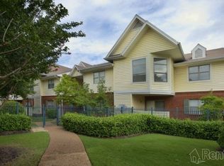 6085 Braxton Ln APT 202, Memphis, TN 38115