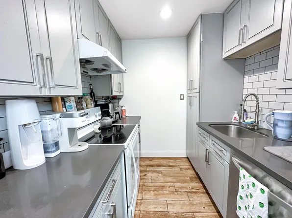 834 Bancroft Way #C, Berkeley, CA 94710