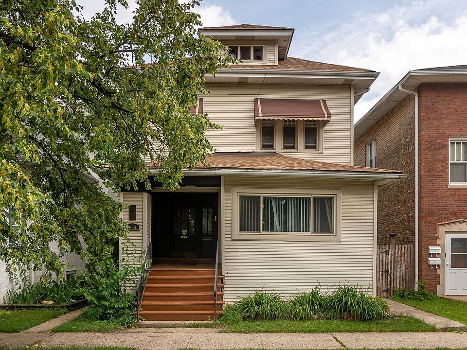 1st image of 844 Elgin Ave