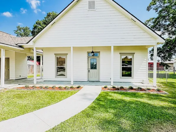 44275 Clement St, Sorrento, LA 70778