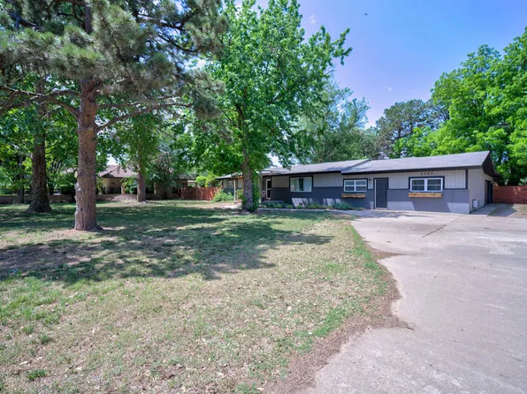 3707 22nd St, Woodward, OK 73801