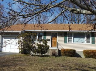 9 Pompano Rd, Worcester, MA 01605