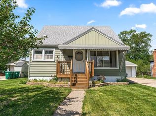 32520 Florence St, Garden City, MI 48135