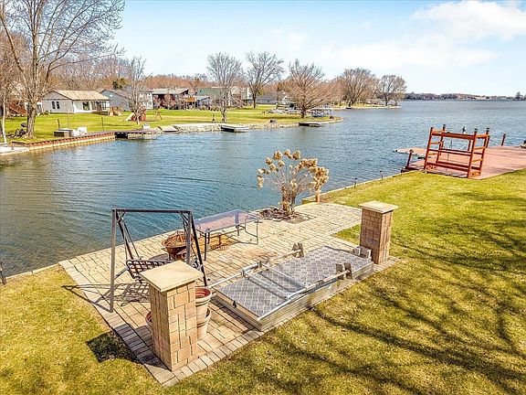 5th image of 4 Lake Summerset Rd