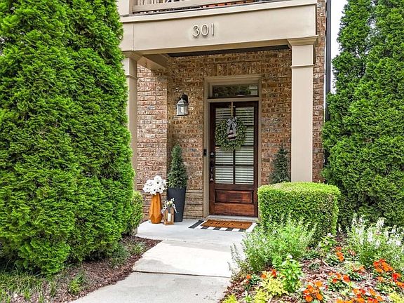 2nd image of 301 Garland Woods Ct