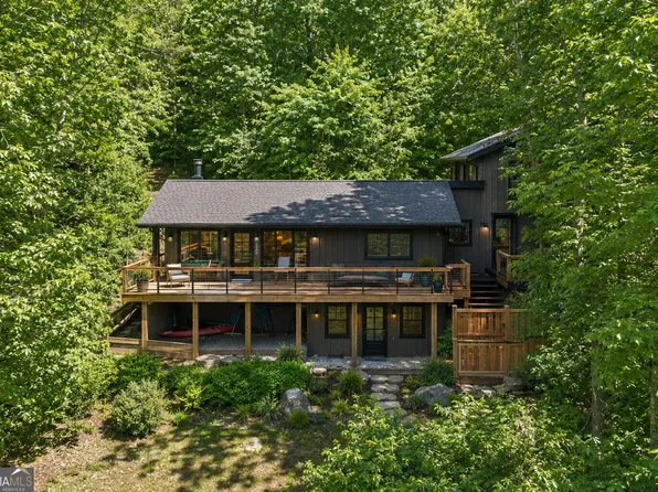 46 Spartan Ln, Rabun Gap, GA 30568