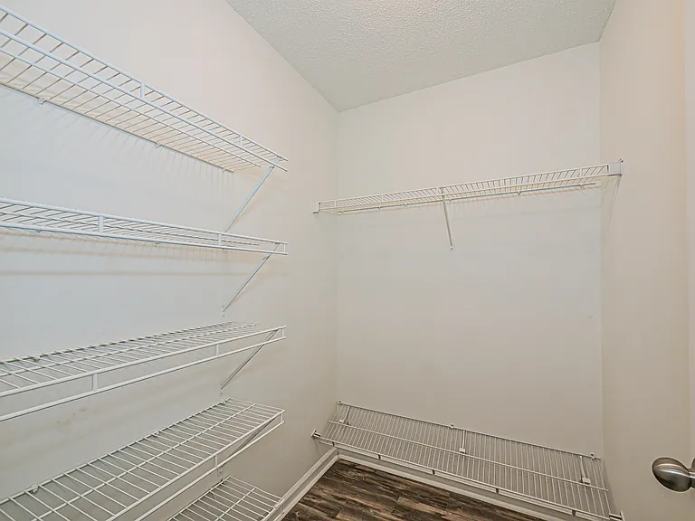 234 Hoskins Mill Ln — Photo 10