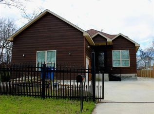 919 N Dwight Ave, Dallas, TX 75211