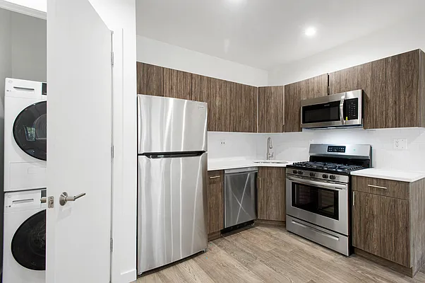 Rented by Ankor Management | media 9