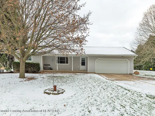 10855 S Lowell Rd, Dewitt, MI 48820