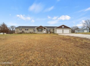 1408 Rice Rd, Fulton, MO 65251