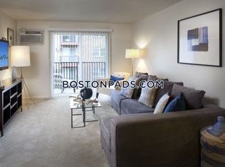 16 Beacon St APT 15, Lawrence, MA 01843