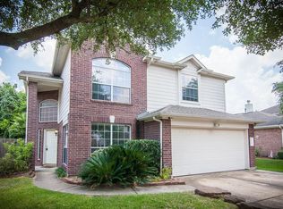 5222 Natasha Run Ln, Houston, TX 77066