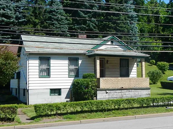 3113 Auberle St, McKeesport, PA 15132