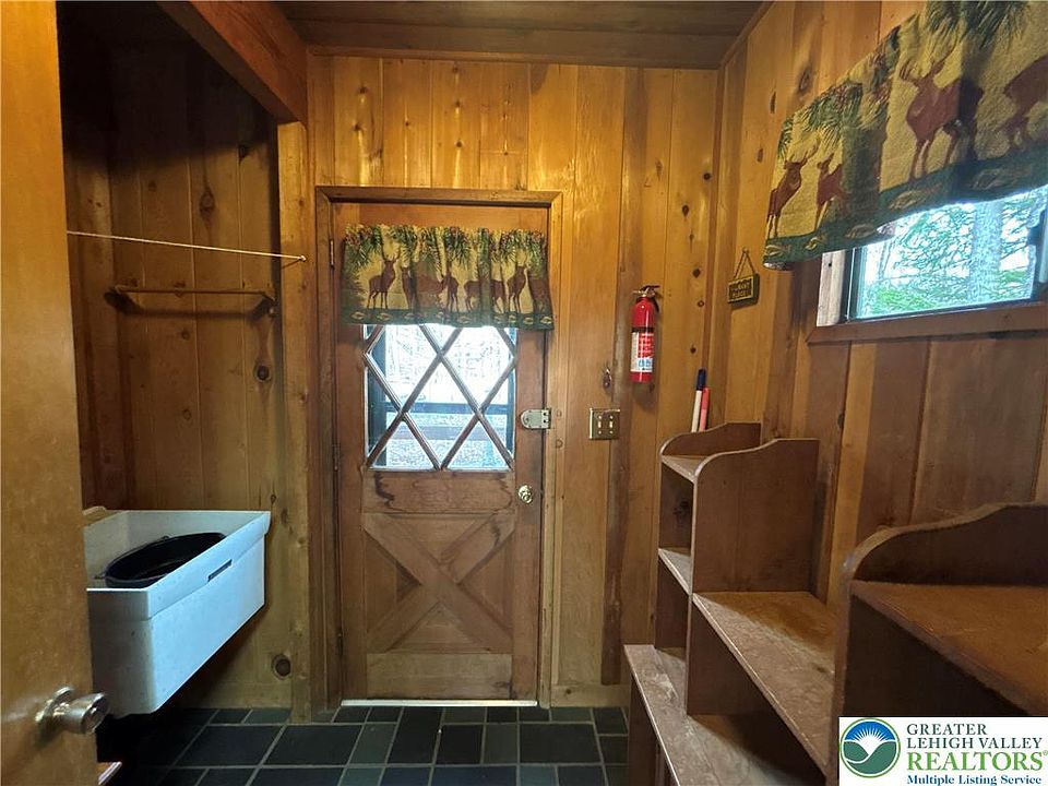 13th image of this home