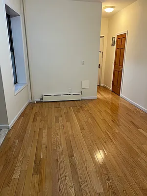 Rented by null | media 6