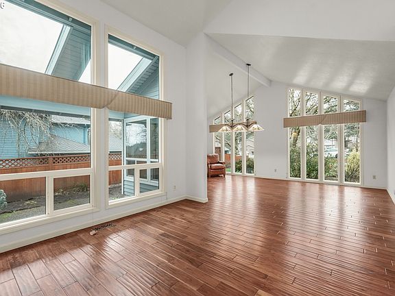 4th image of 2618 Orchard Hill Pl