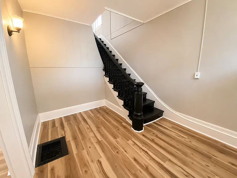 20 Orchard St #2 — Photo 15