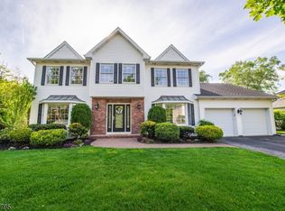 9 Natalie Ct, East Hanover, NJ 07936