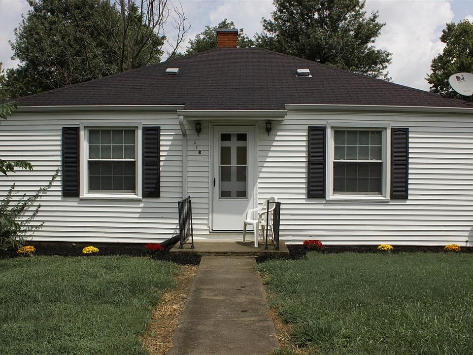 1st image of 118 Lowell Ave