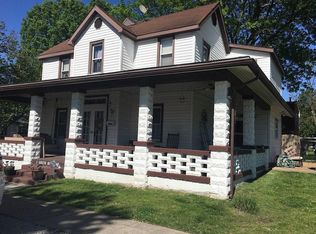 1 S Richland St, Freeburg, IL