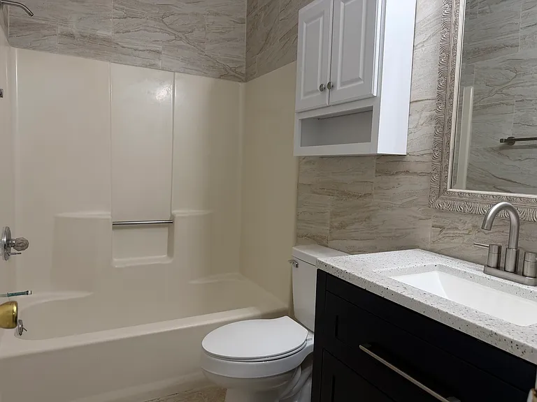 230 Stonebrook Dr — Photo 10