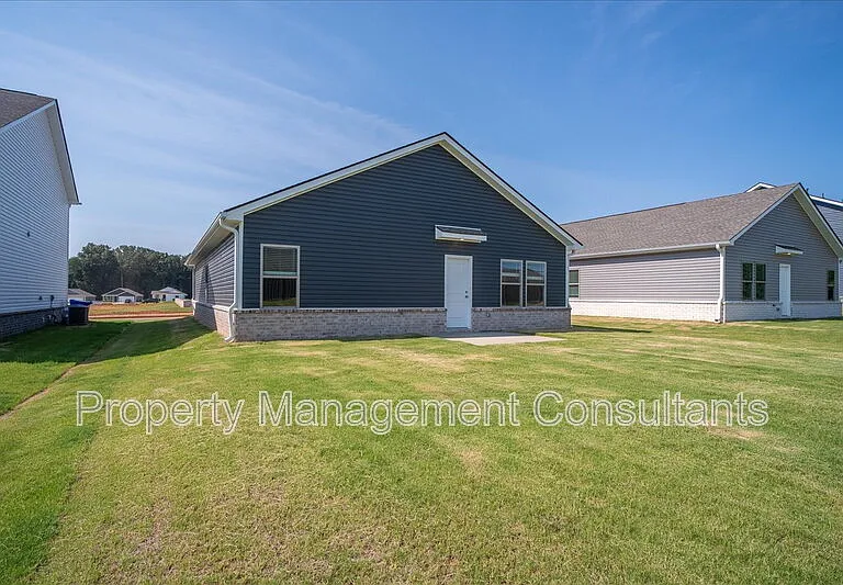 22821 Dashwood Ln — Photo 4