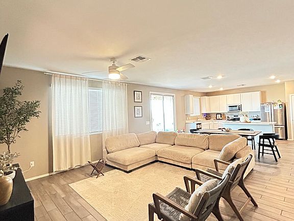 5th image of 2710 N Mulberry Pl