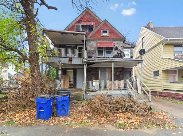 2215 E 85th St, Cleveland, OH 44106