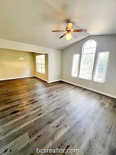 701D Balcones Dr #53 — Photo 14
