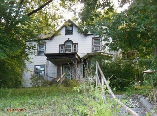 3564 River Rd, Cincinnati, OH 45204