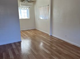 2211 19th Ave, Sacramento, CA