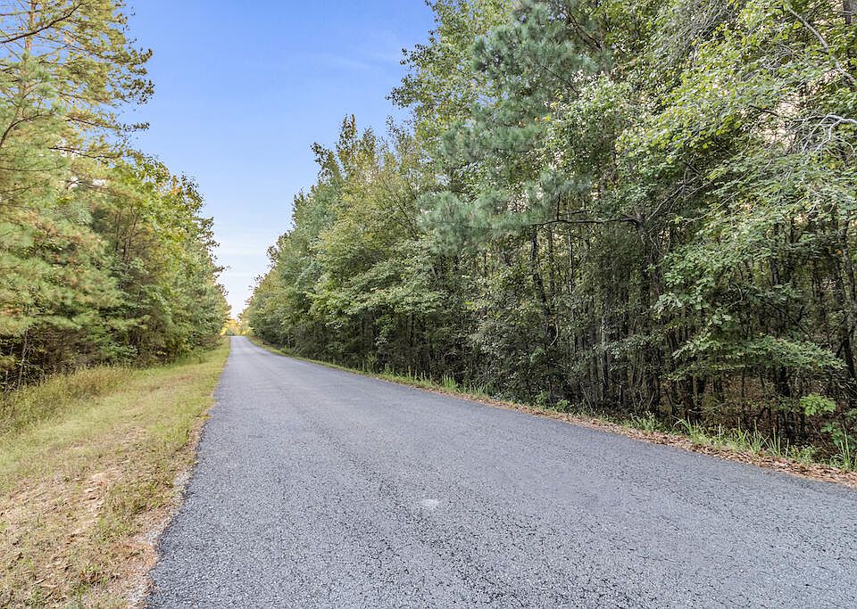 9 Old Montpelier Rd, Cedarbluff, MS 39741 | Zillow