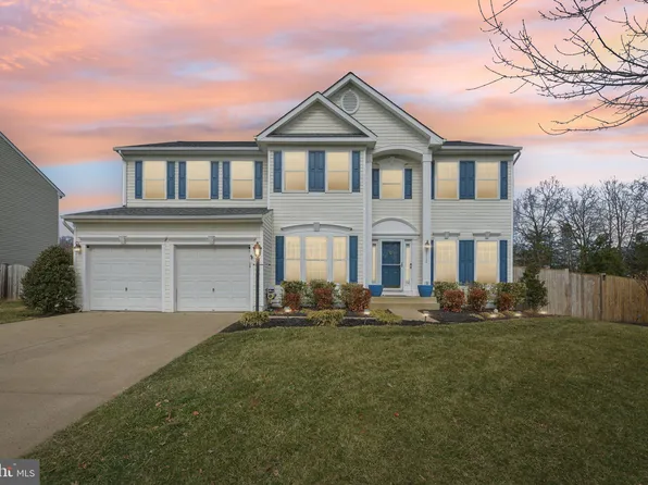 8512 Deal Ct, Bristow, VA 20136
