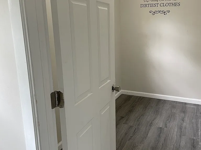 37 Magnolia Ave — Photo 9